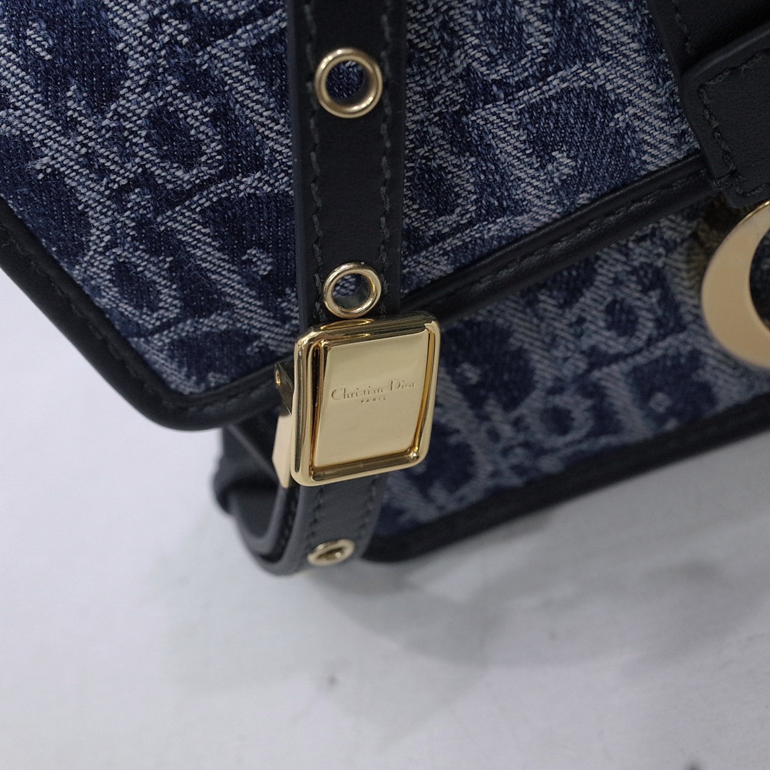 30 Montaigne East-West Bag with Chain Blue Denim Dior Oblique Jacquard and Smooth Calfskin